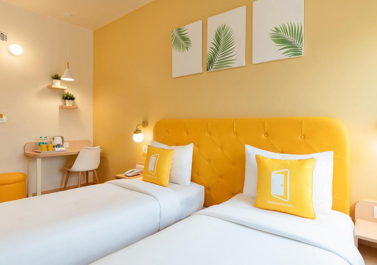 Bloom Hotel Financial District Хайдарабад Экстерьер фото